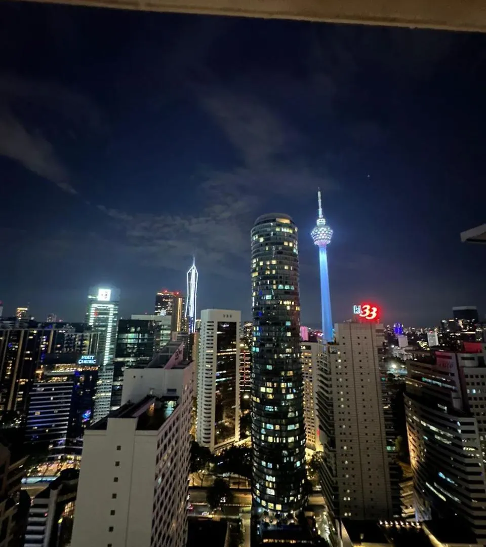 Parkview Family Suite Klcc With Views Kuala Lumpur